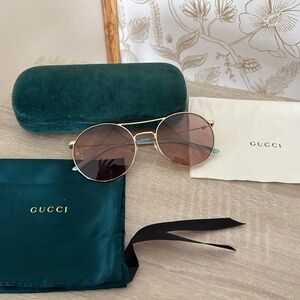 Women’s Gucci Sunglasses